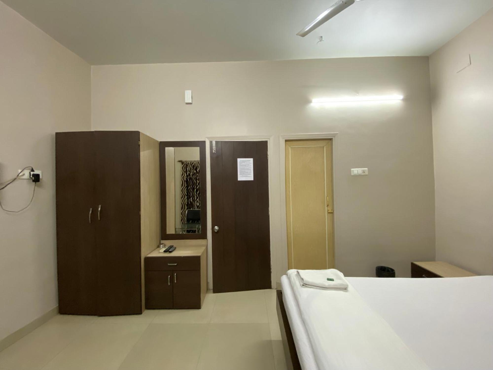 Lake Land Guest House Kalküta Dış mekan fotoğraf