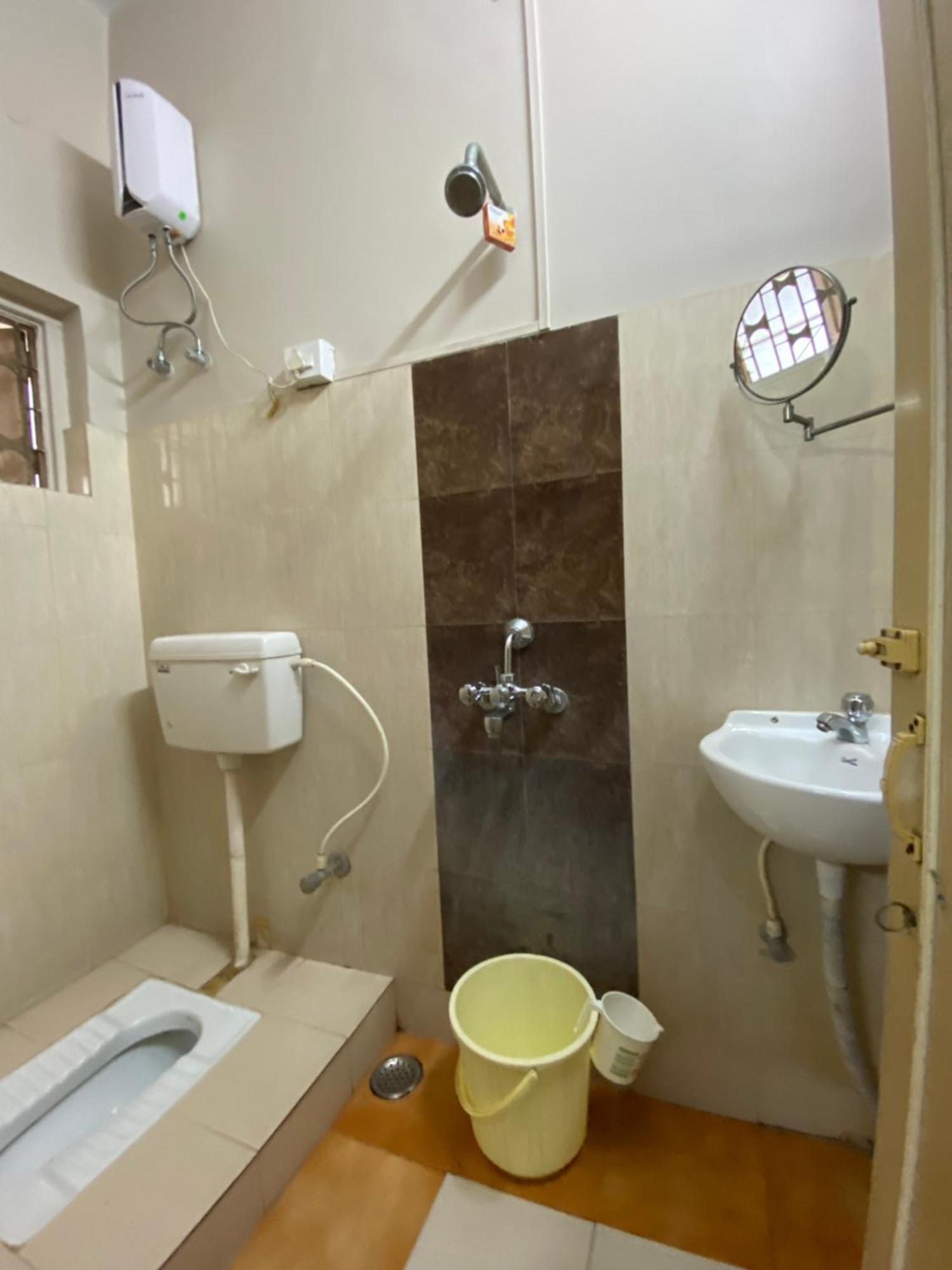 Lake Land Guest House Kalküta Dış mekan fotoğraf